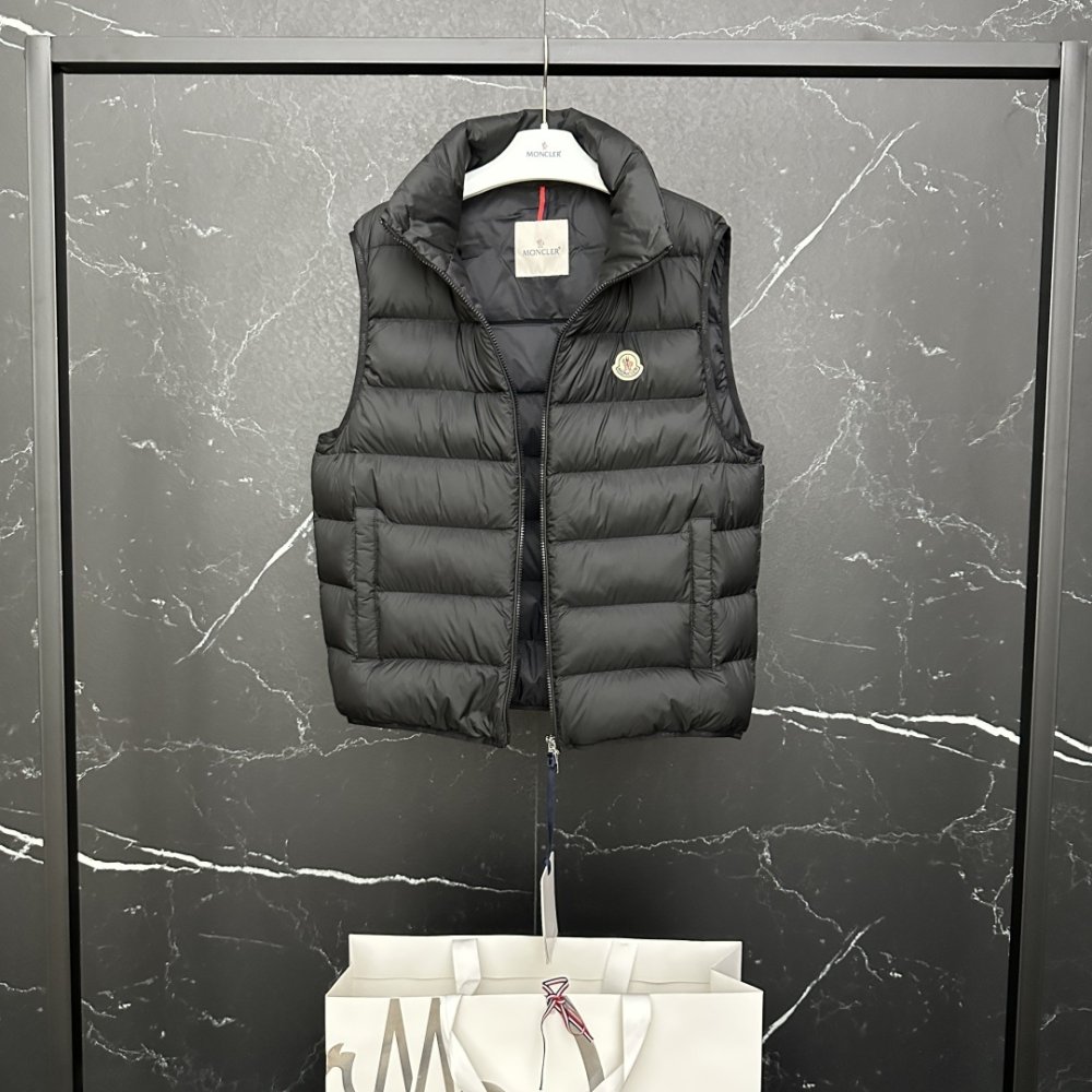 Жилетка на пуху мужская фото 6