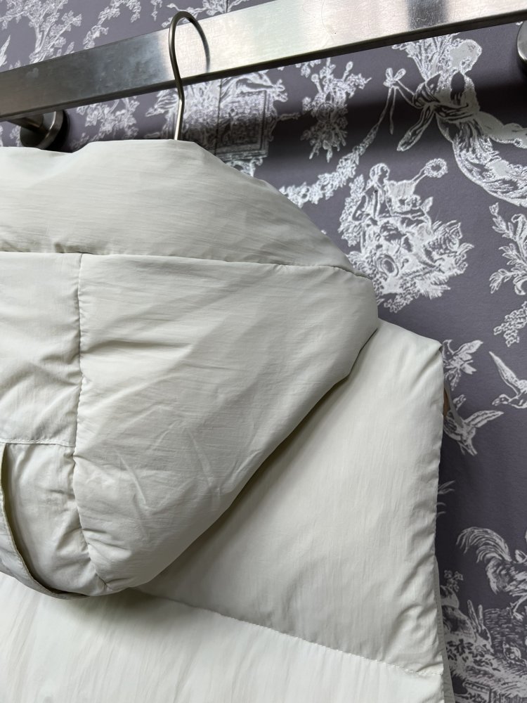 Vest on feathers men's фото 7