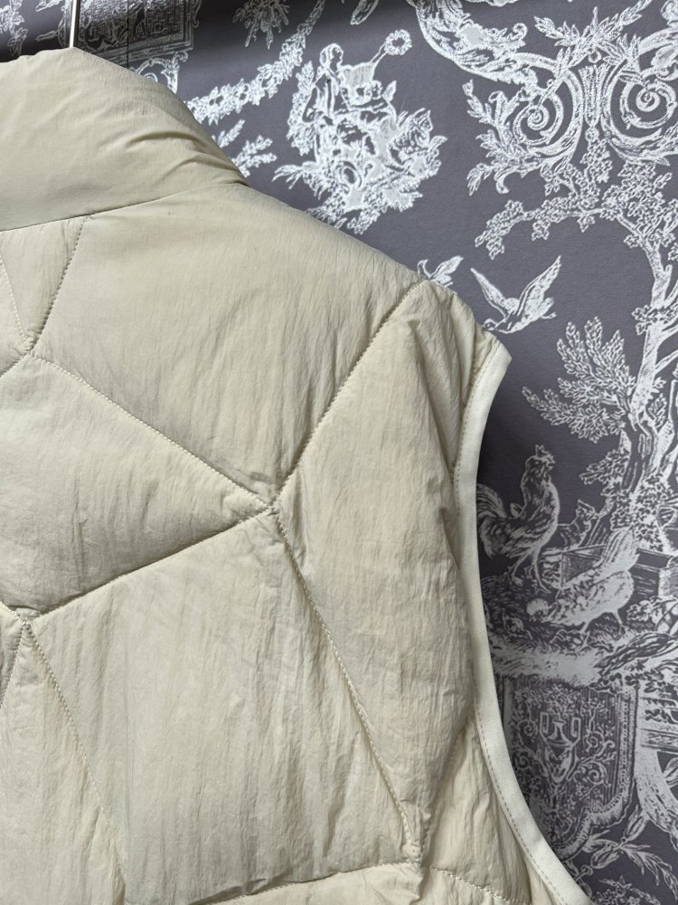 Vest on feathers men's фото 7