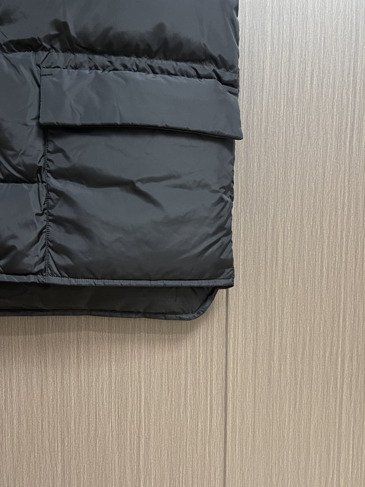 Vest on feathers men's фото 7