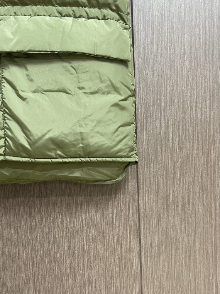 Жилетка на пуху мужская фото 7