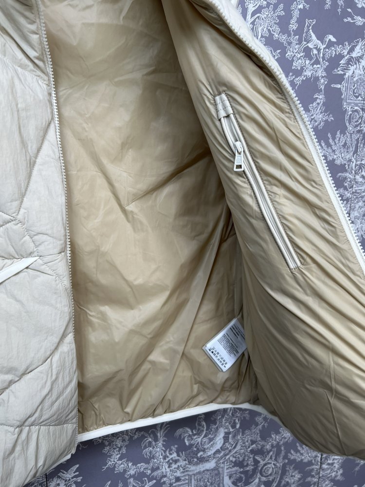 Vest on feathers men's фото 8