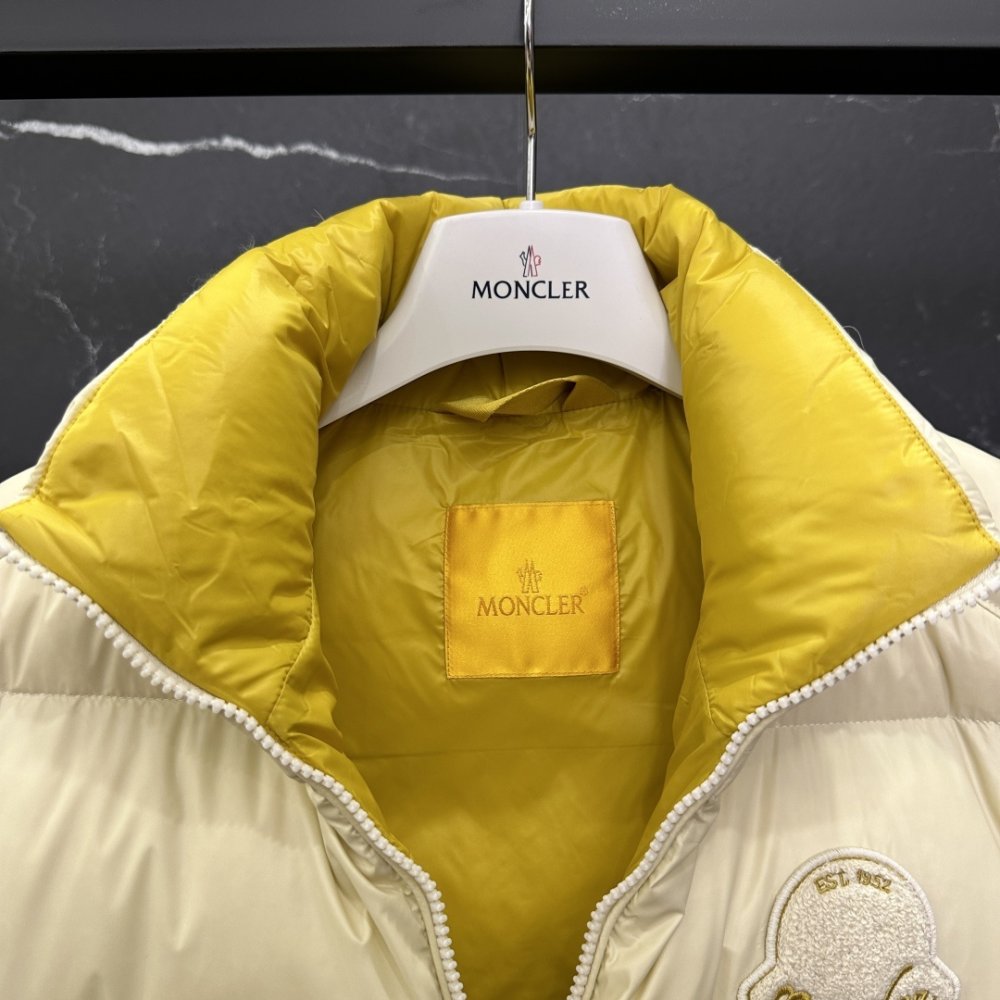 Vest on feathers men's фото 8