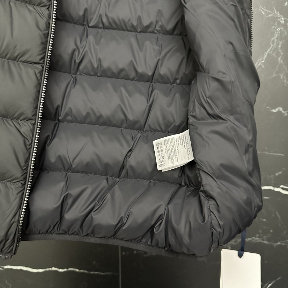 Жилетка на пуху мужская фото 9