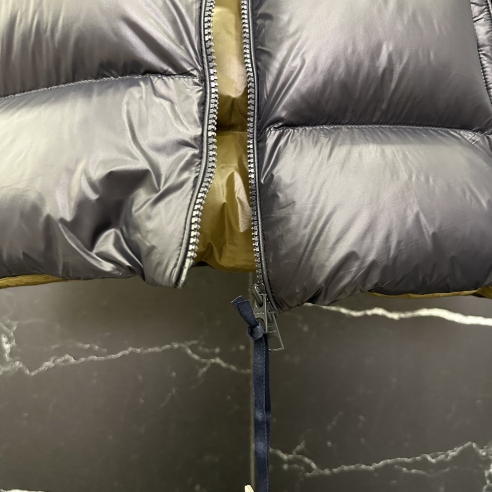 Жилетка на пуху мужская фото 9