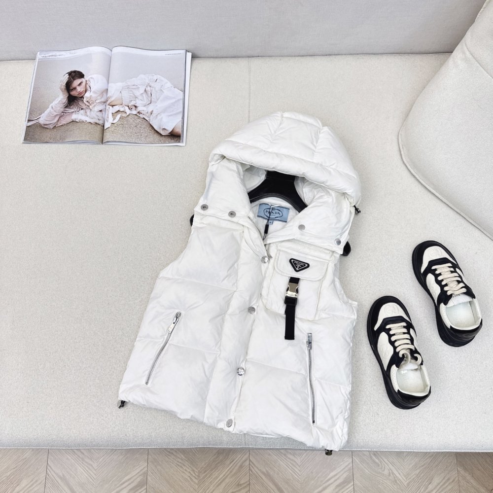 Жилетка на пуху женская фото 2