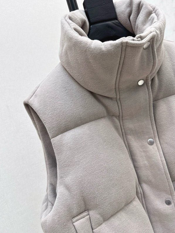 Vest on feathers women's фото 2