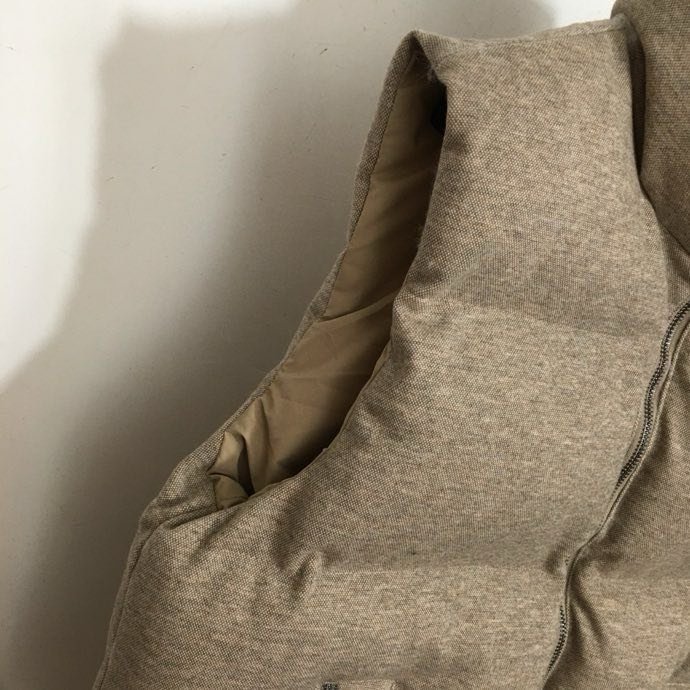 Жилетка на пуху жіноча фото 3