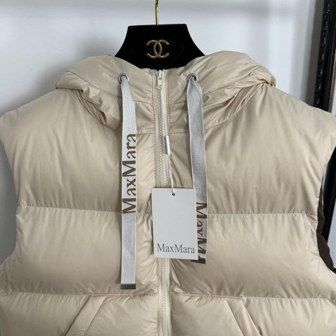 Vest on feathers women's фото 3