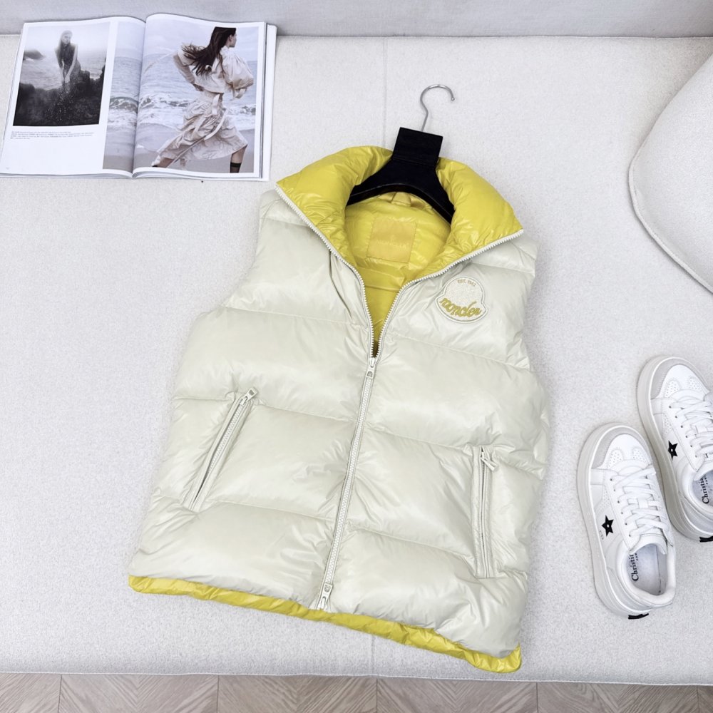 Vest on feathers women's фото 4