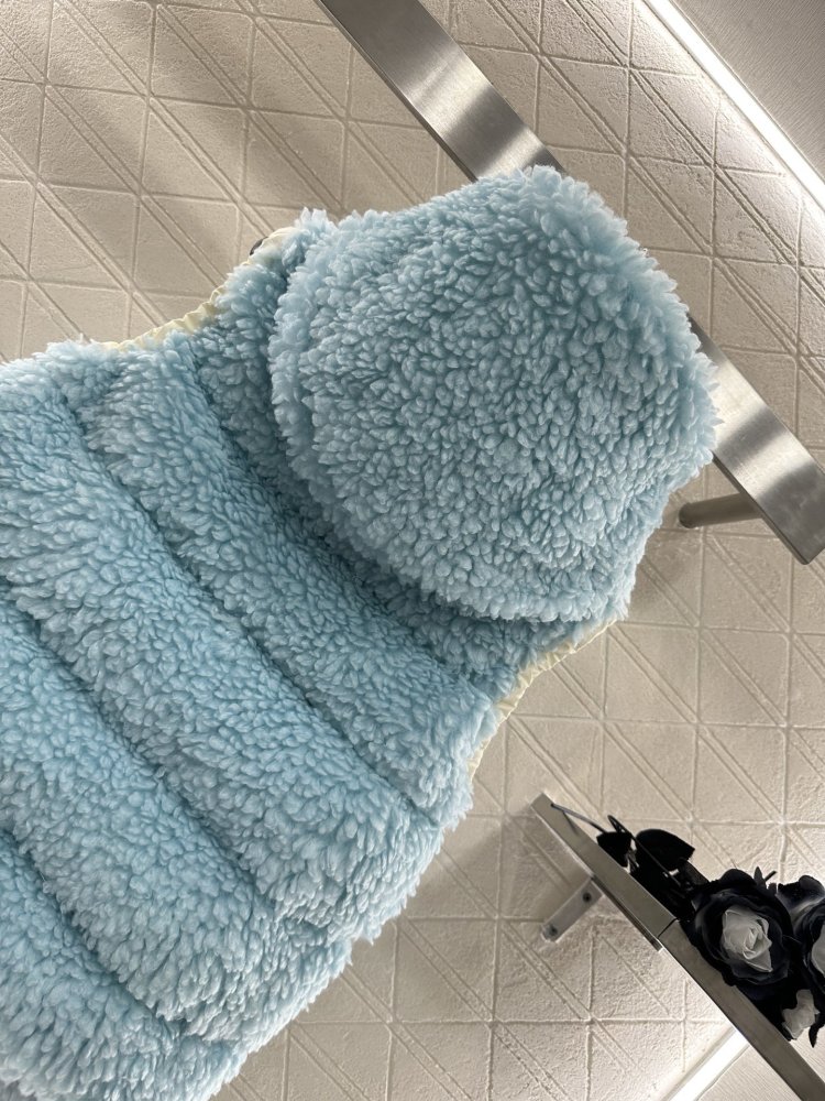 Жилетка на пуху женская фото 4