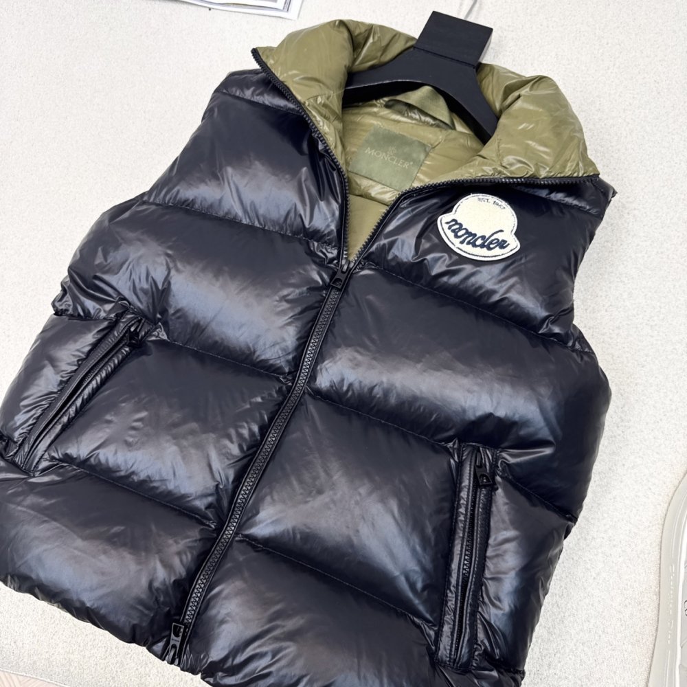 Vest on feathers women's фото 5