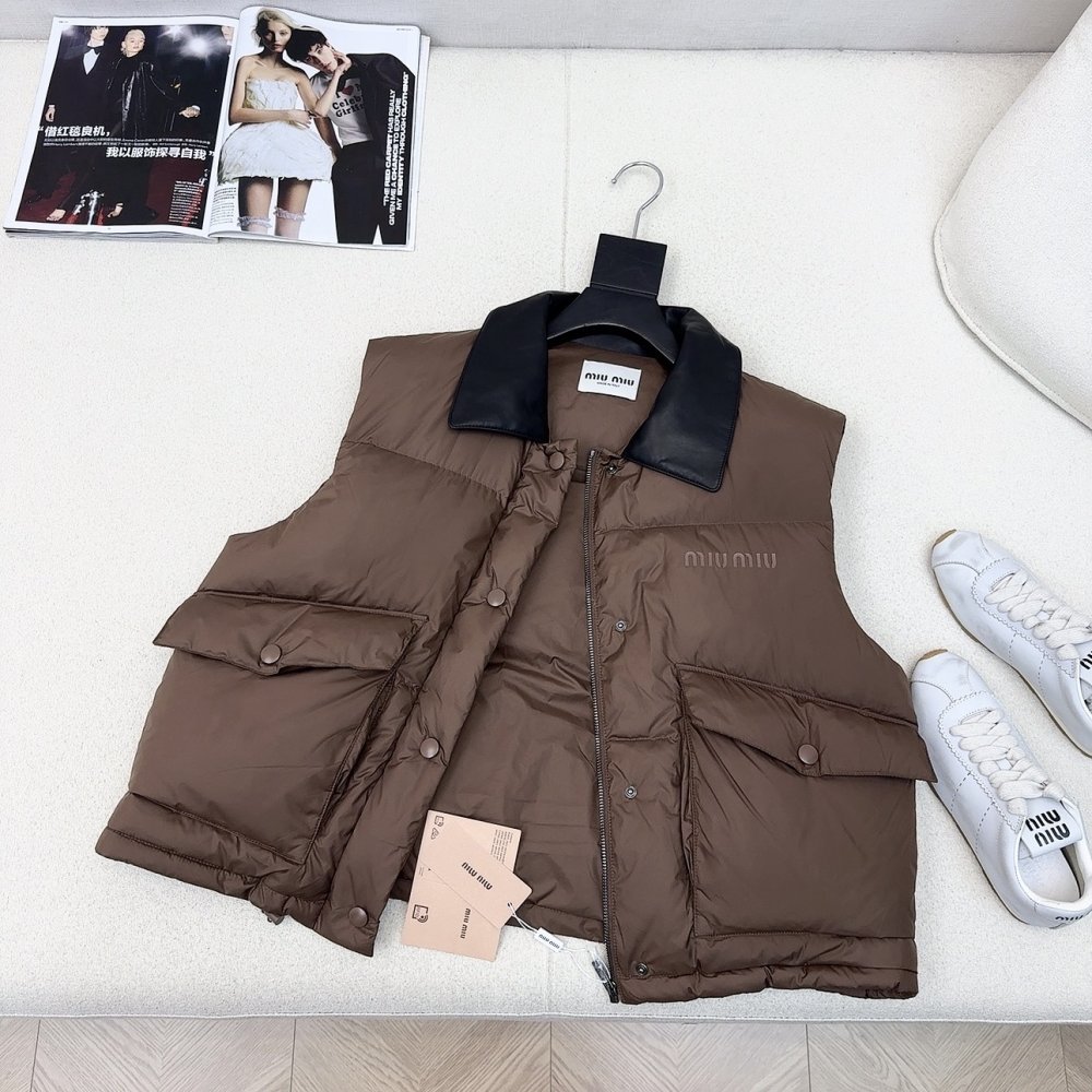 Vest on feathers women's фото 6