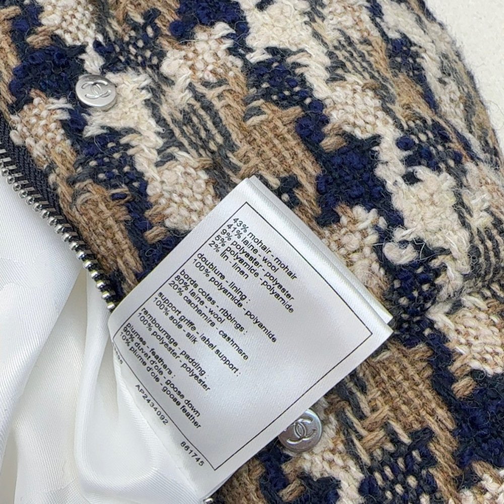 Vest on feathers women's фото 7