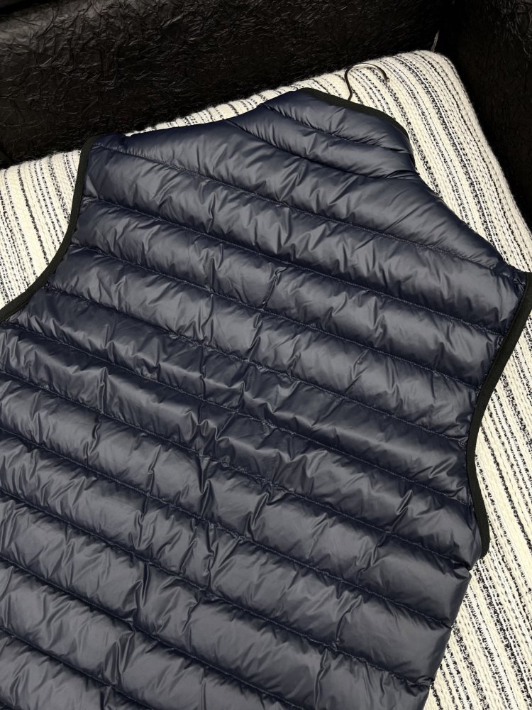 Vest on feathers women's фото 7