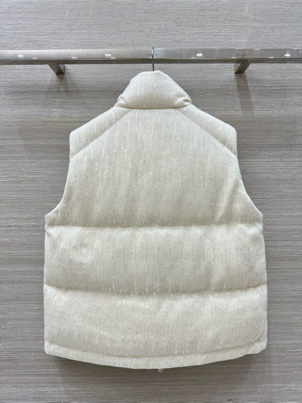 Жилетка на пуху женская фото 7