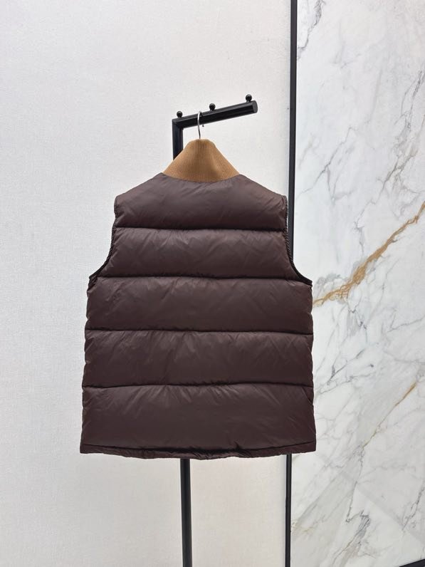 Vest on feathers women's фото 7