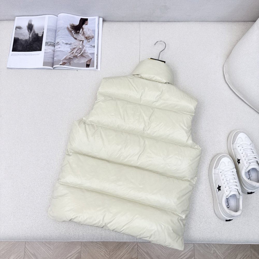 Vest on feathers women's фото 9