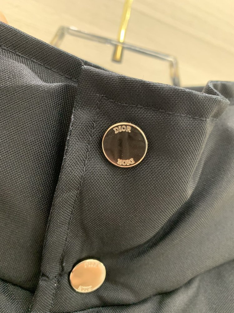 Жилетка на пуху женская фото 9