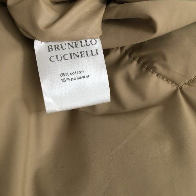 Жилетка на пуху жіноча фото 9