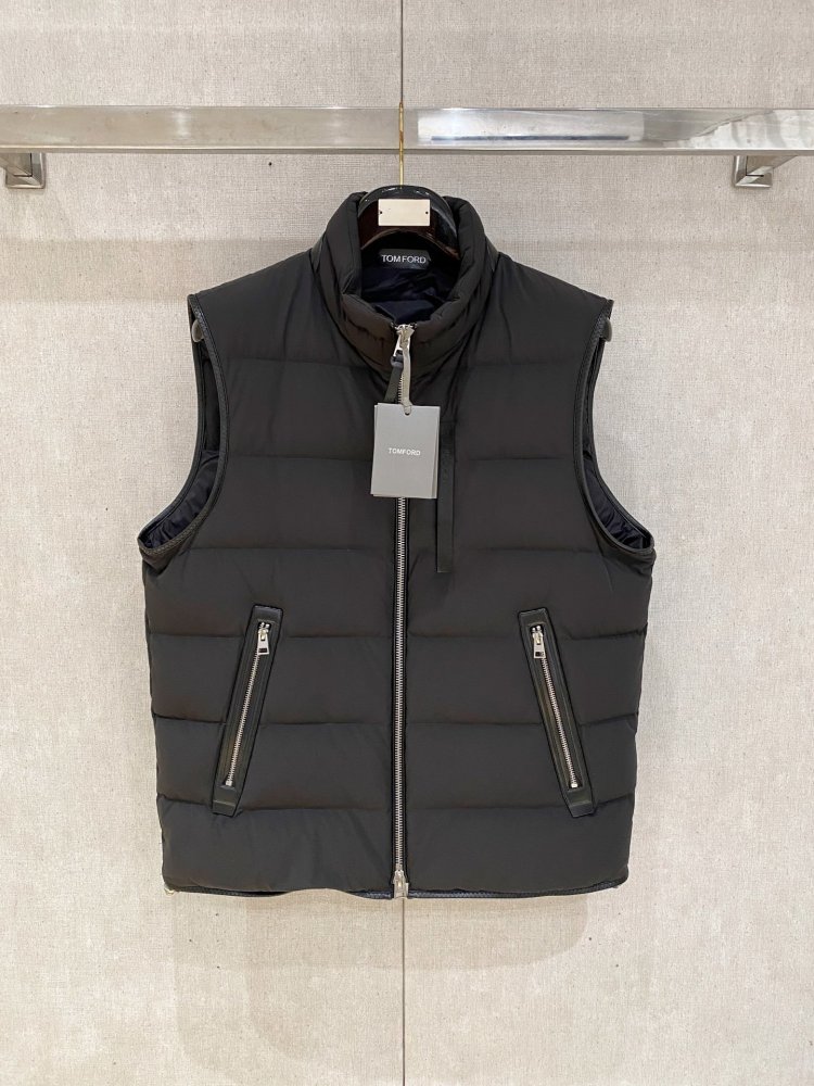 Жилетка на пуху