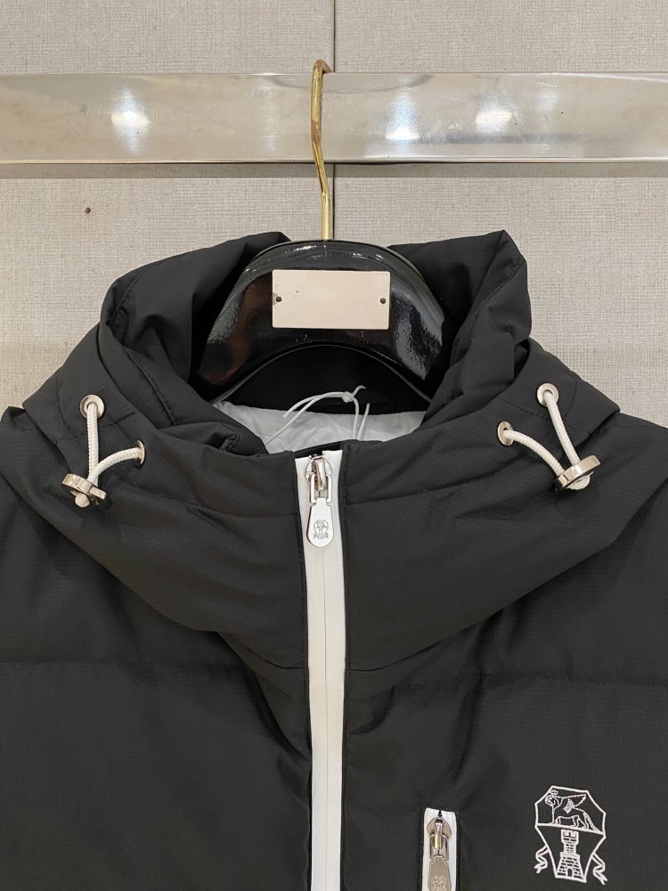 Жилетка на пуху фото 2