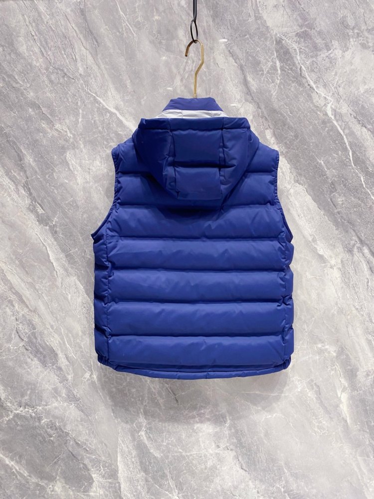 Жилетка на пуху фото 2