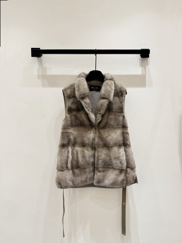 Жилетка норковая