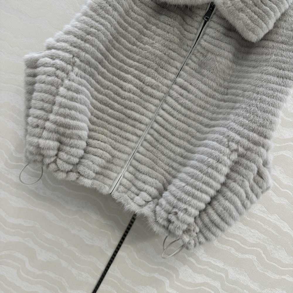 Vest норковая фото 4