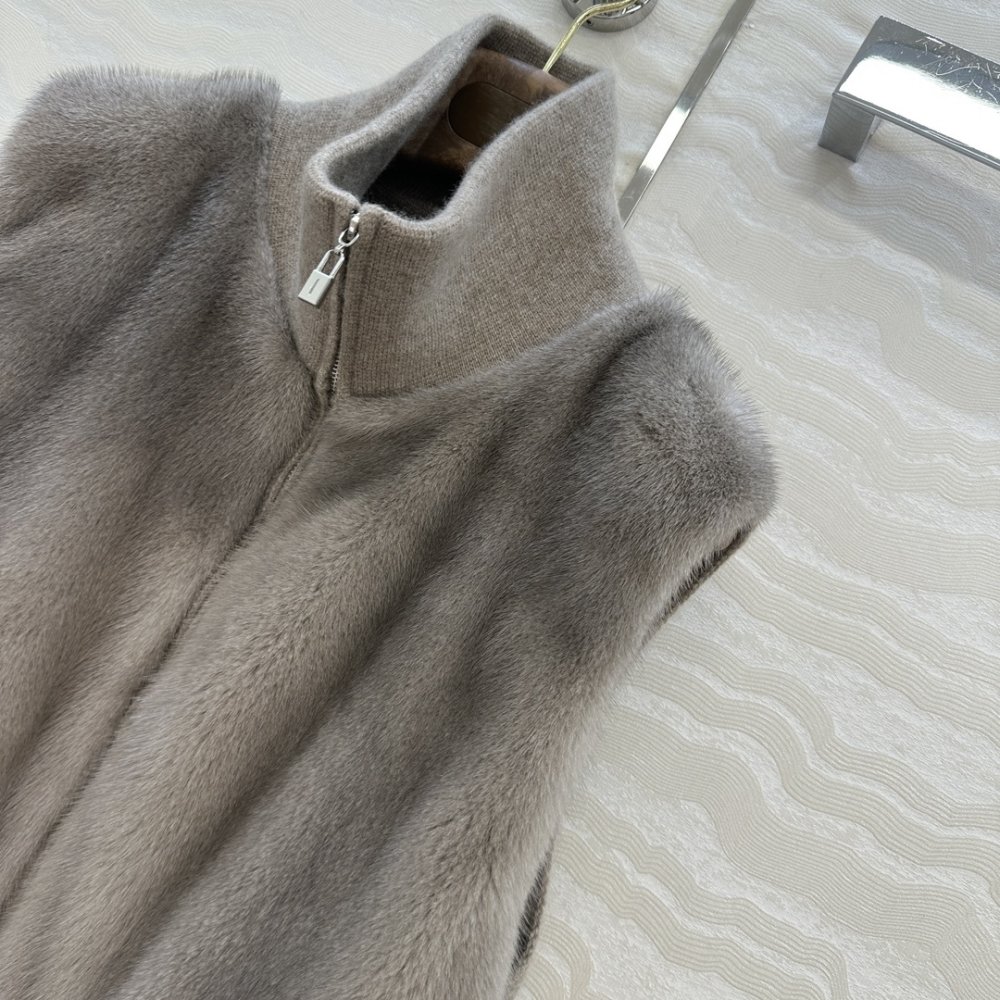 Жилетка с мехом норки фото 3