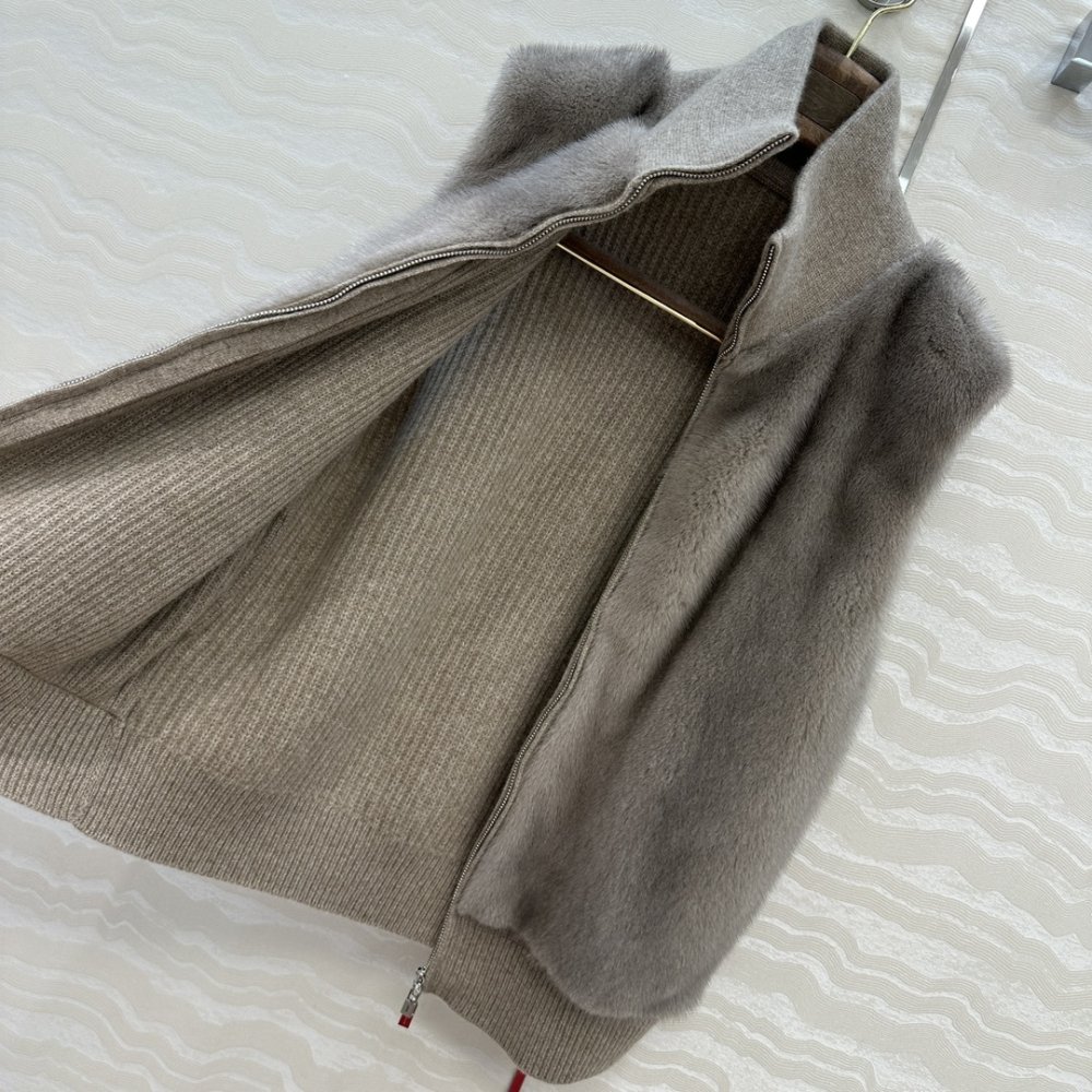 Жилетка с мехом норки фото 7