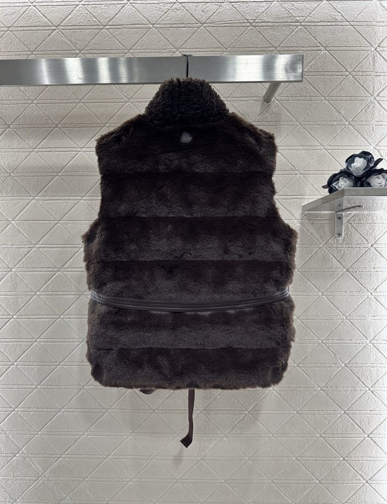 Жилетка Teddy Plush меховая женская фото 2