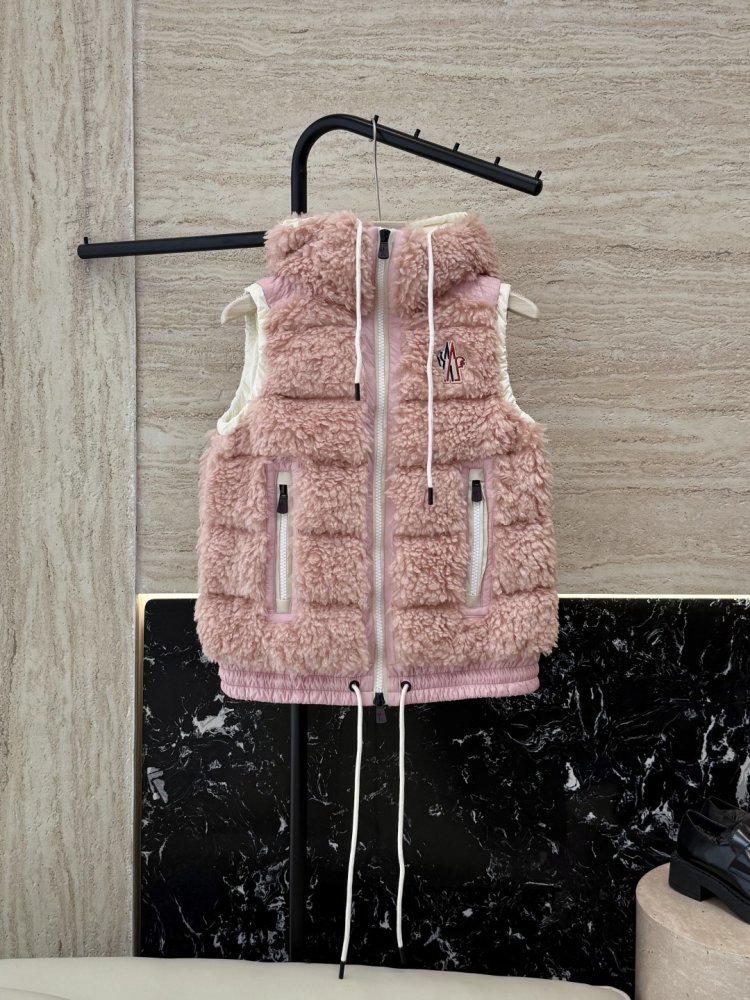 Жилетка жіноча