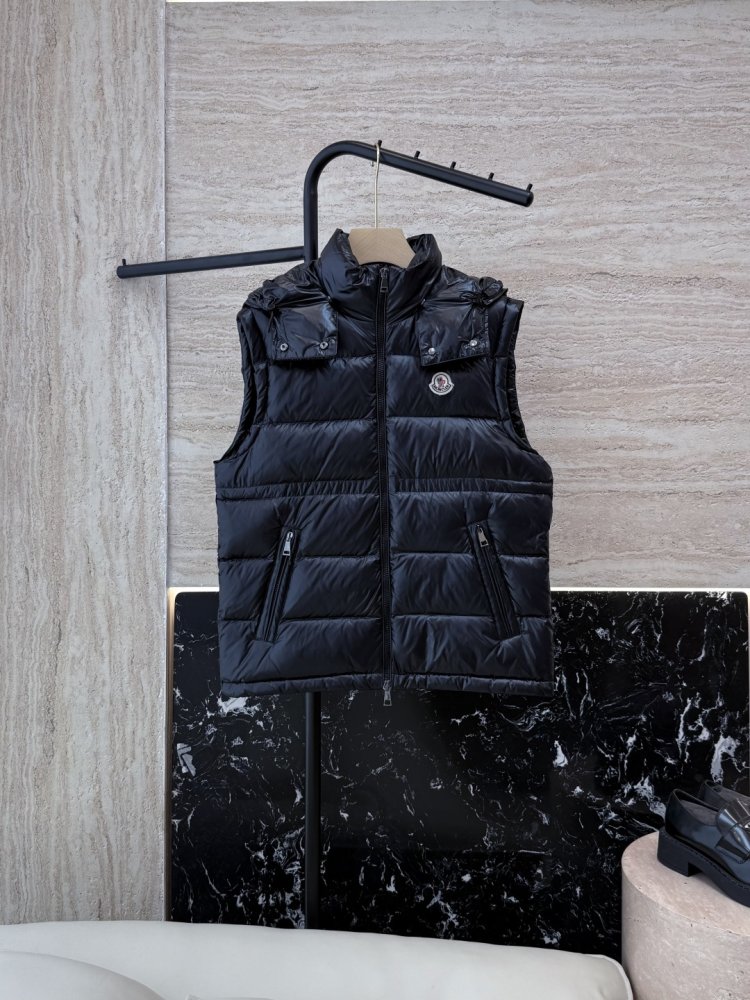 Vest women's