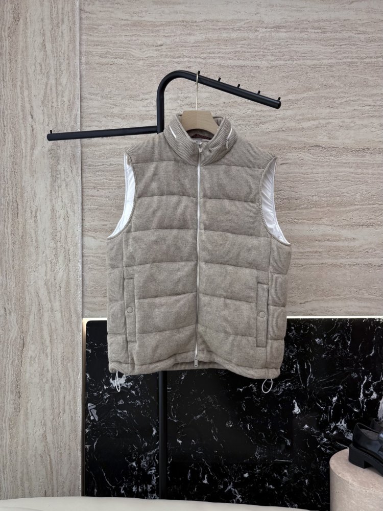 Жилетка женская