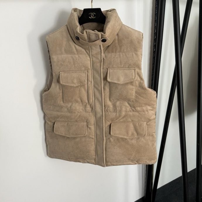 Жилетка женская