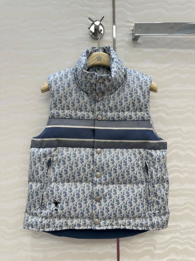 Жилетка женская