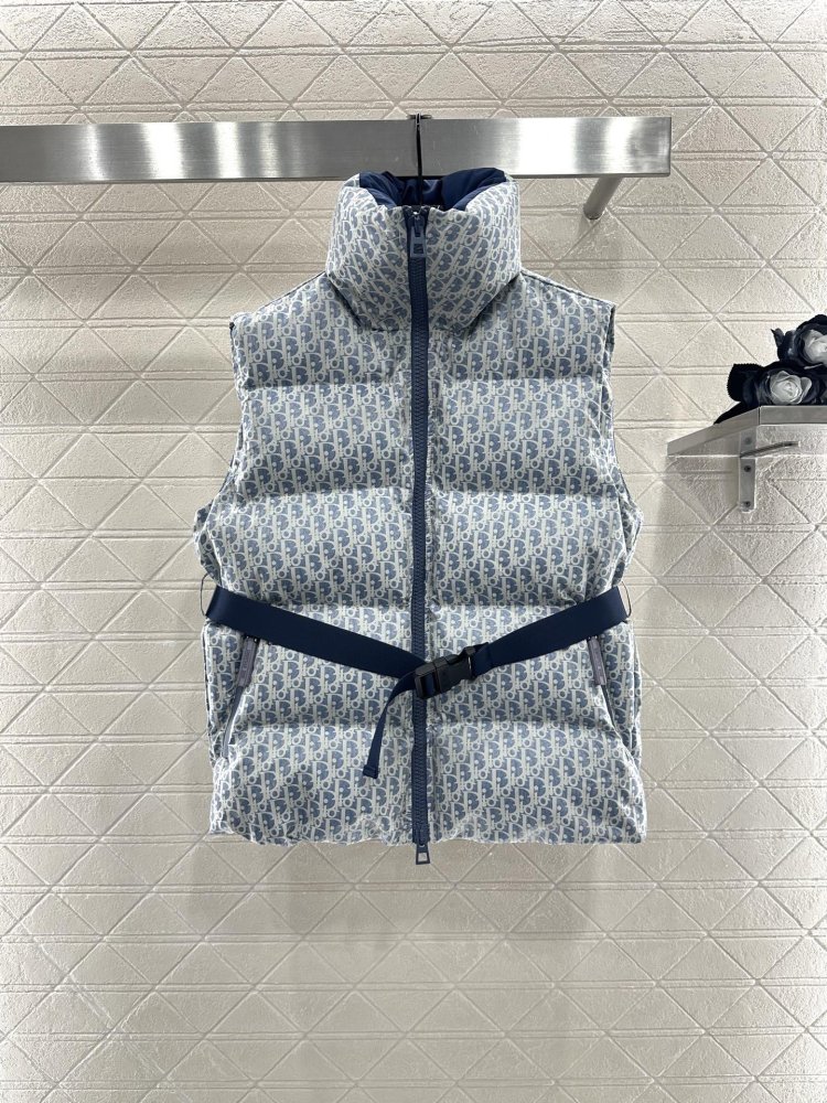 Жилетка женская