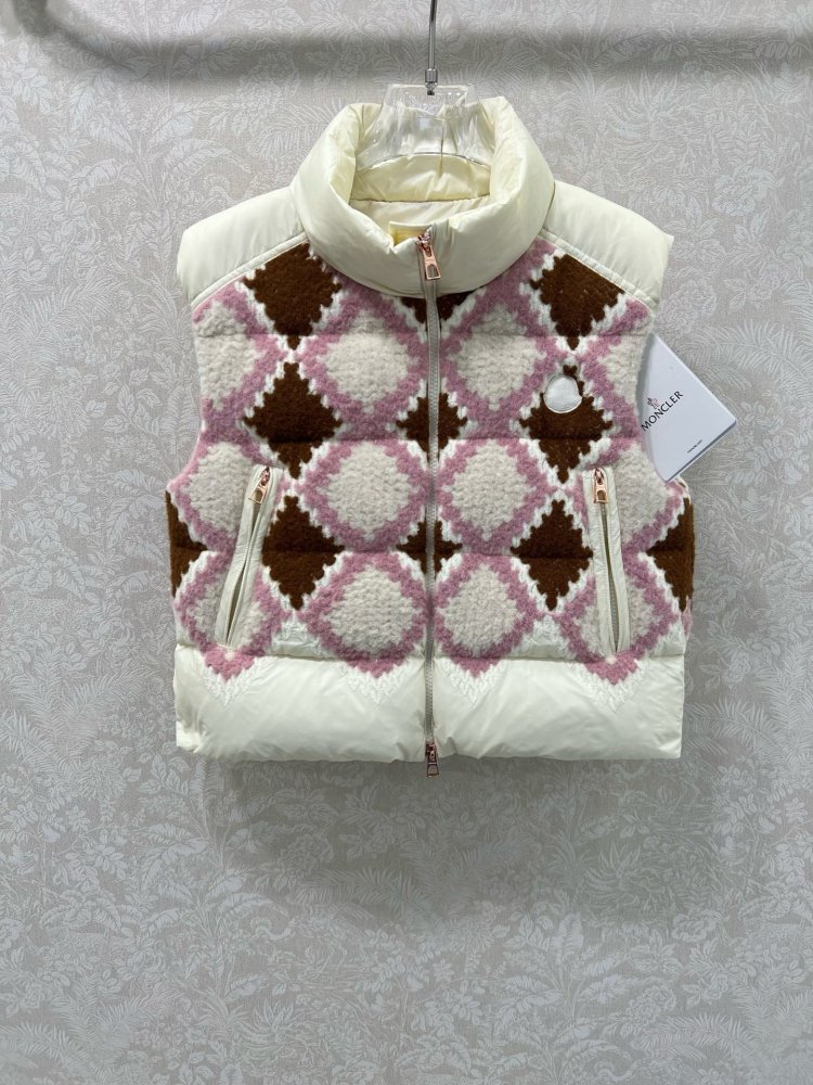 Жилетка жіноча