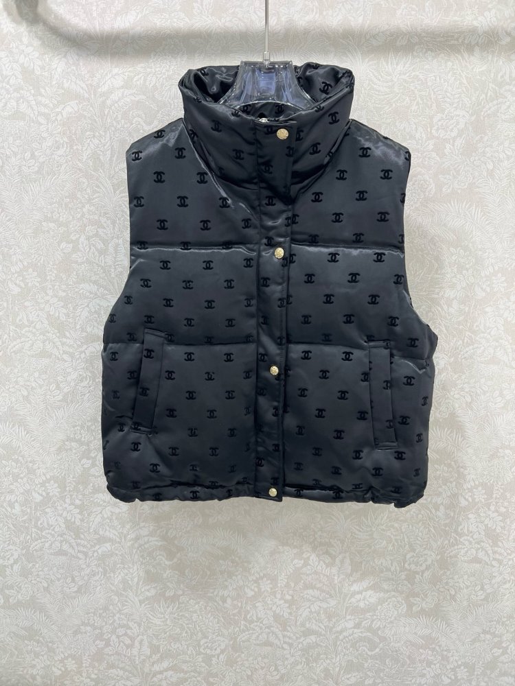 Жилетка женская