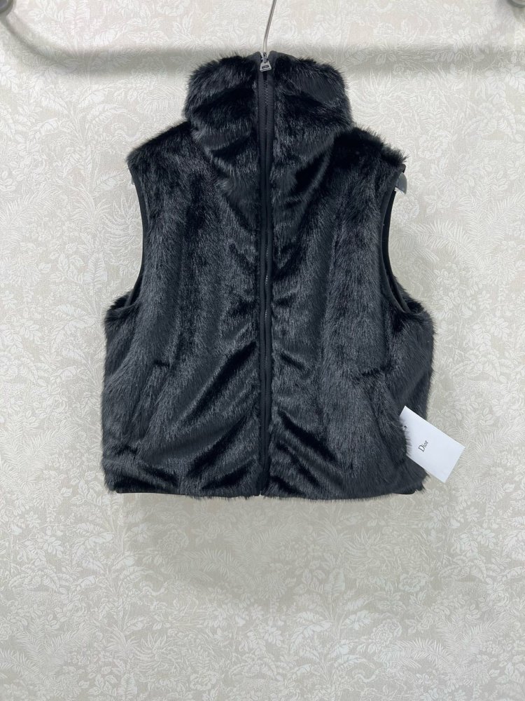 Жилетка жіноча