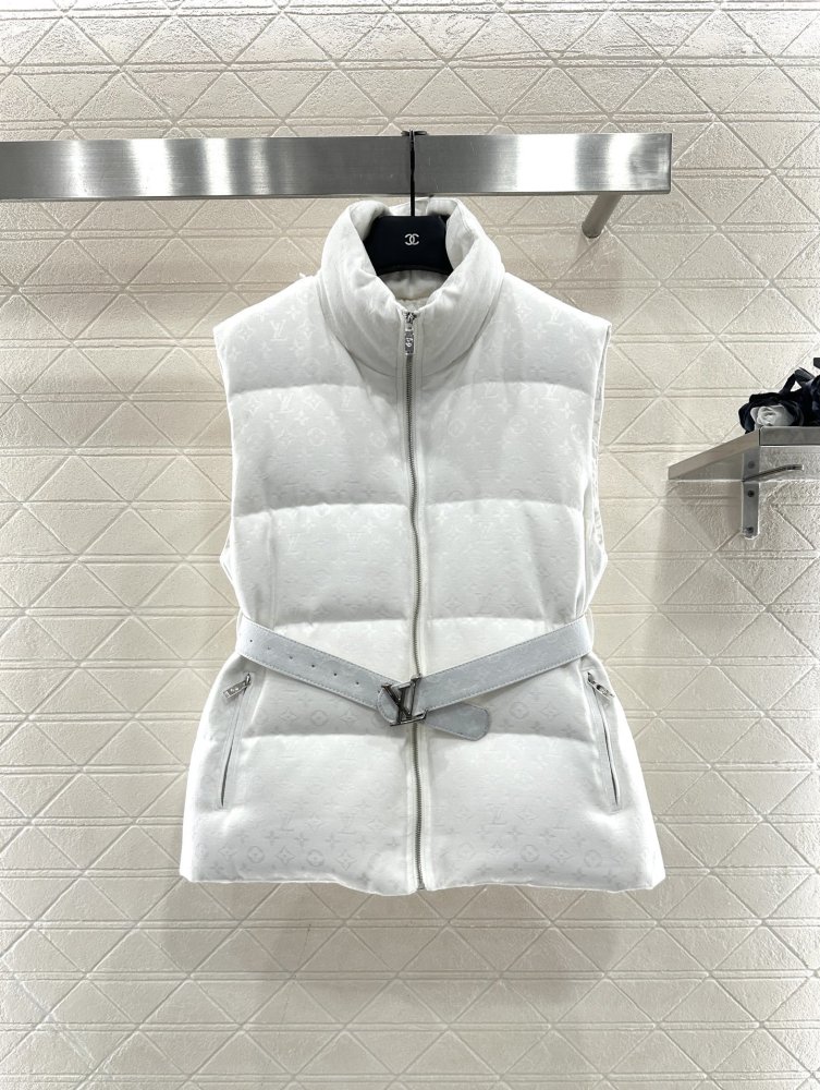 Жилетка женская