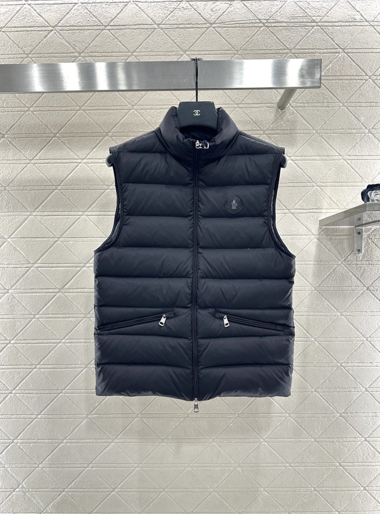 Жилетка женская