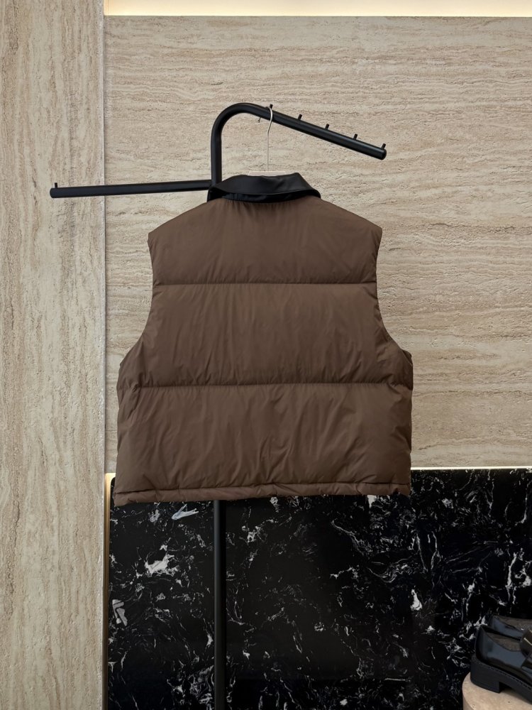 Vest women's фото 2