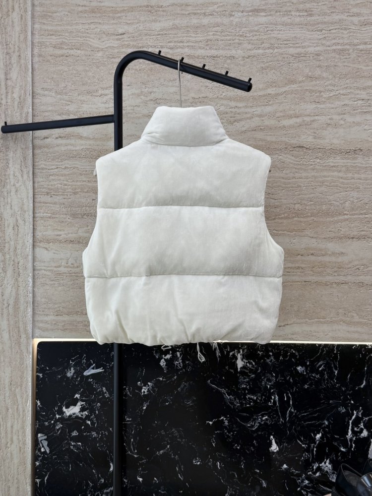 Жилетка женская фото 2