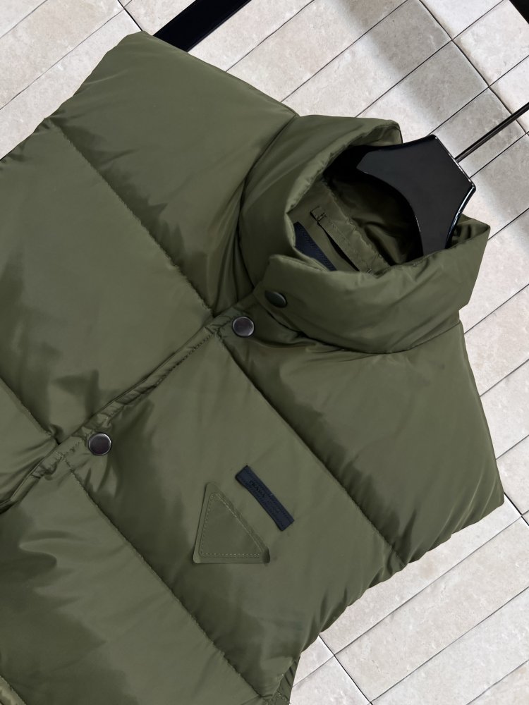 Жилетка женская фото 2