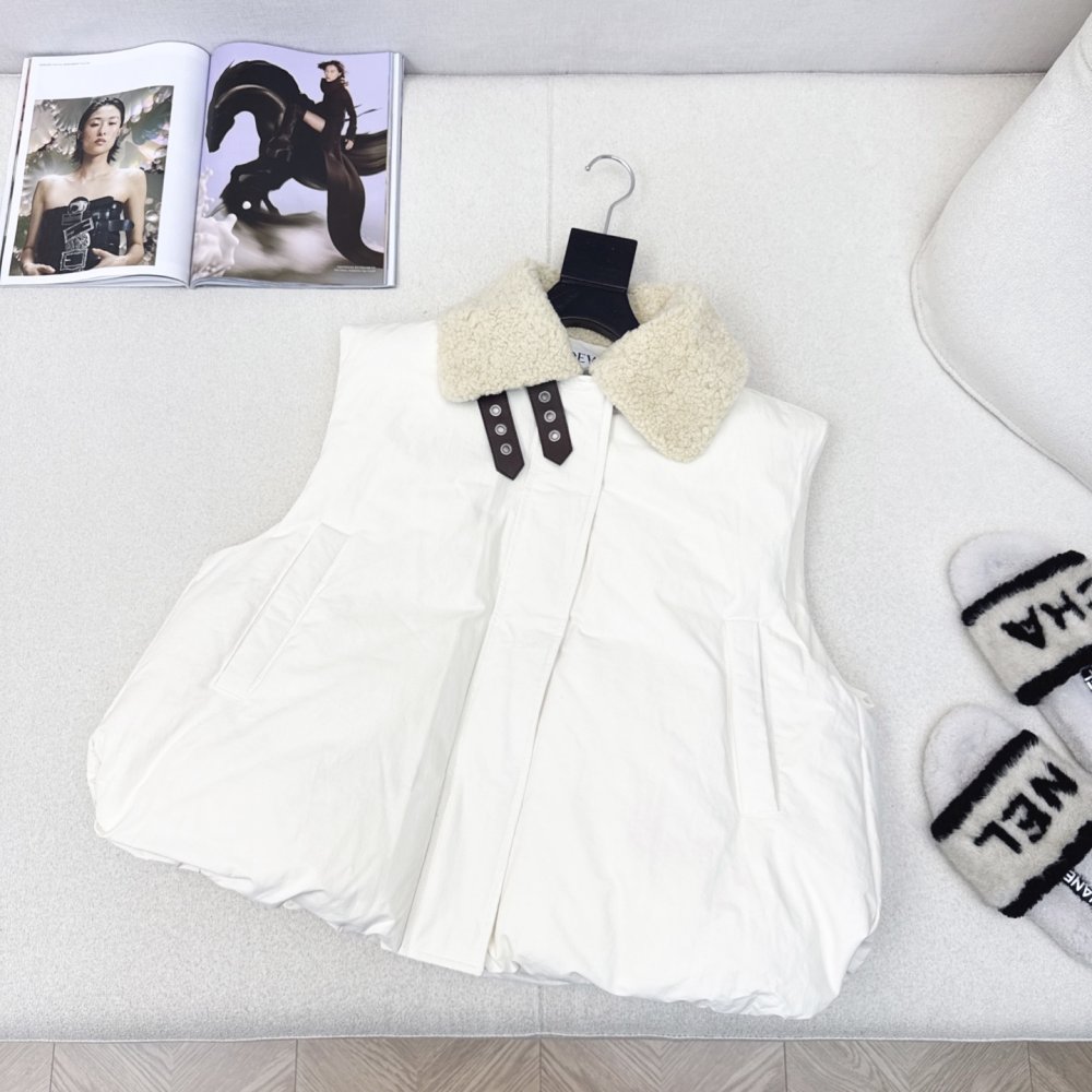 Vest women's фото 2