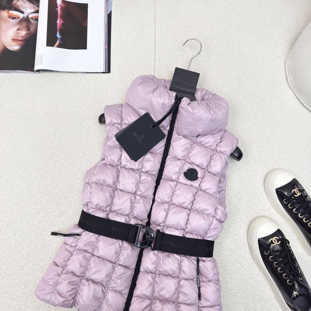 Vest women's фото 2