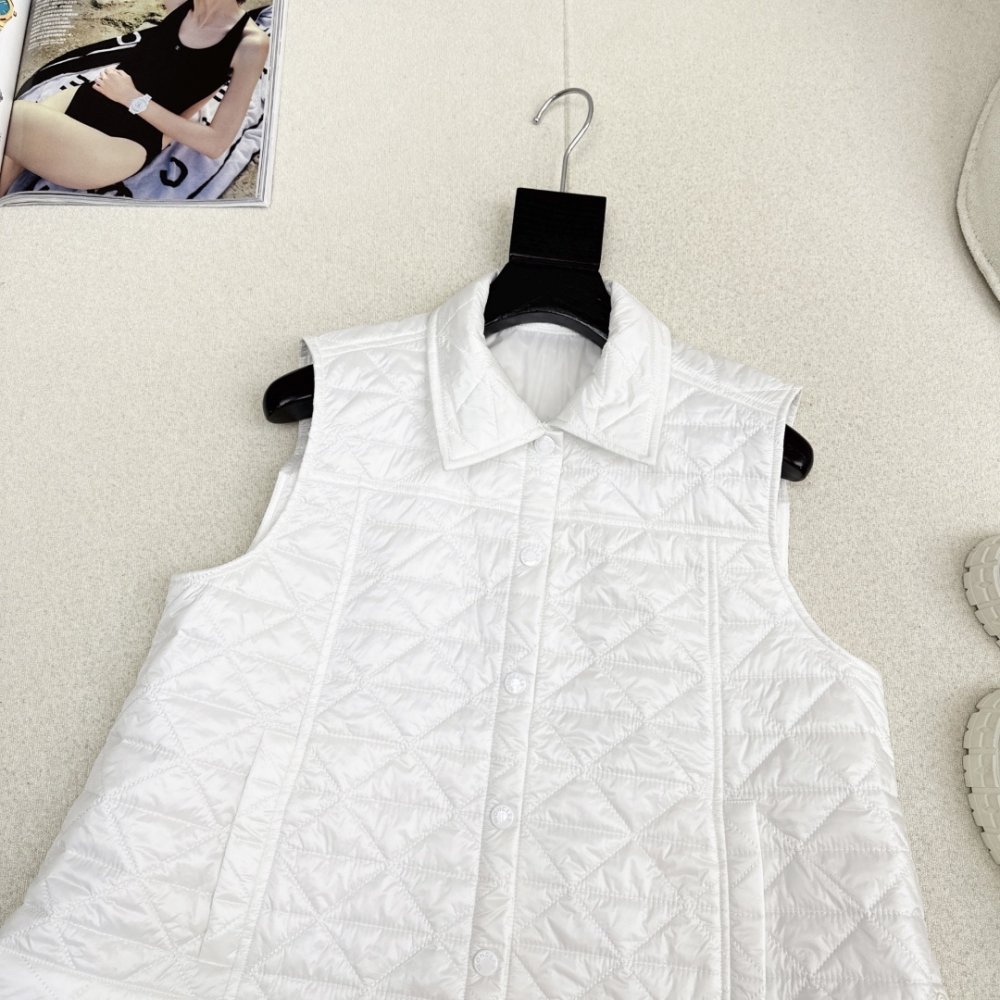 Vest women's фото 2