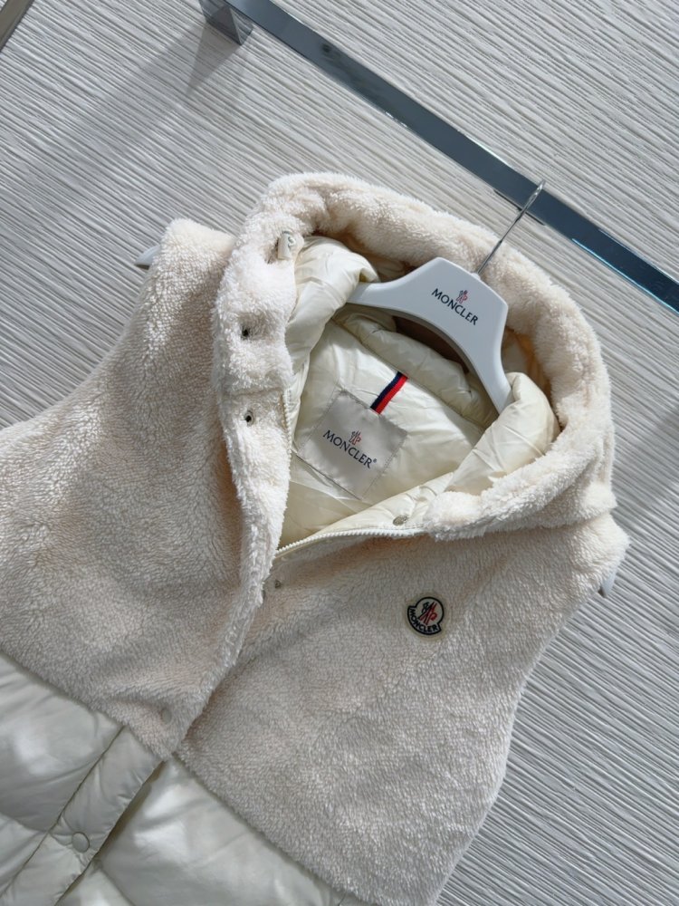 Vest women's фото 2